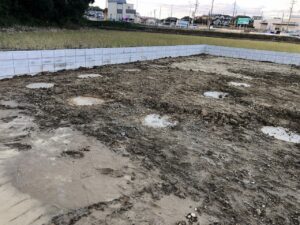 地盤調査結果に伴い柱状改良を行いました